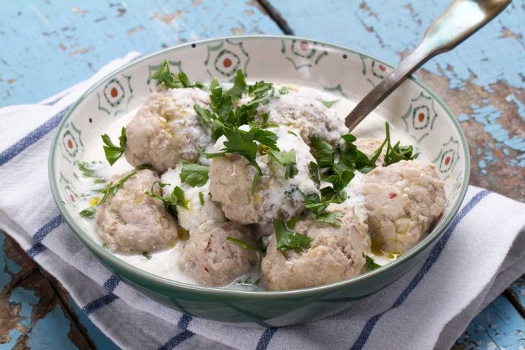 Turkey Meatballs in Sour Cream