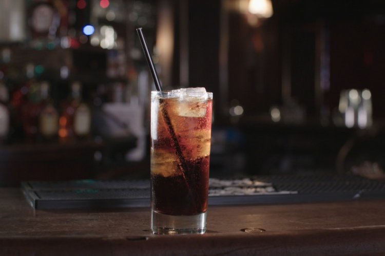 Destornillador con Coca-Cola