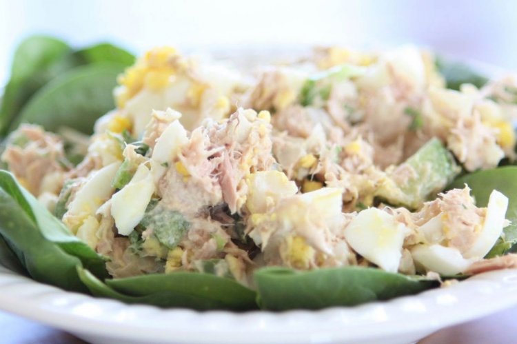 Ensalada de atún para la cena