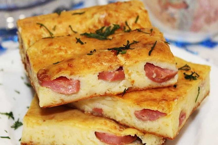 Puré de patatas con salchichas al horno