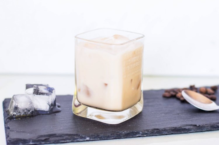 White Russian with Milk