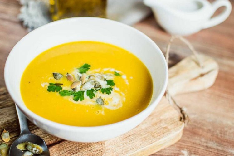 Sopa de calabaza con leche de coco