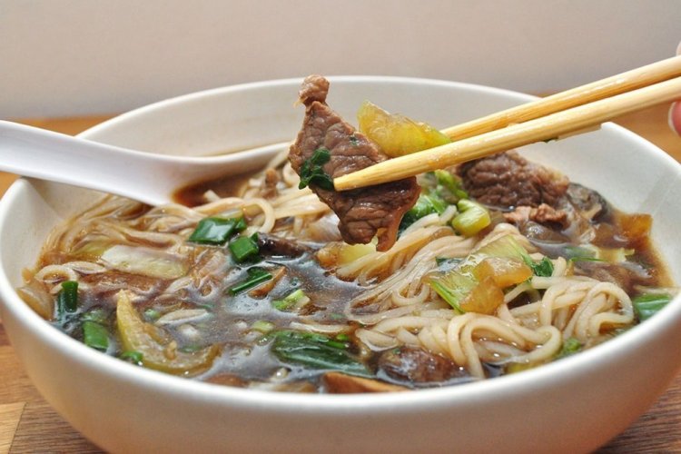 Thai Noodle Soup with Beef