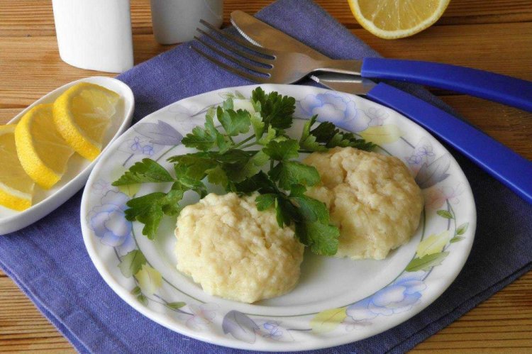 Steamed Fish Patties