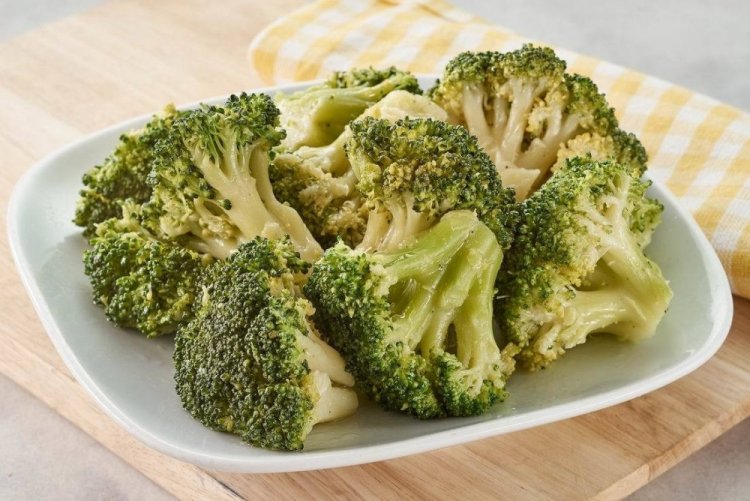 Steamed Broccoli