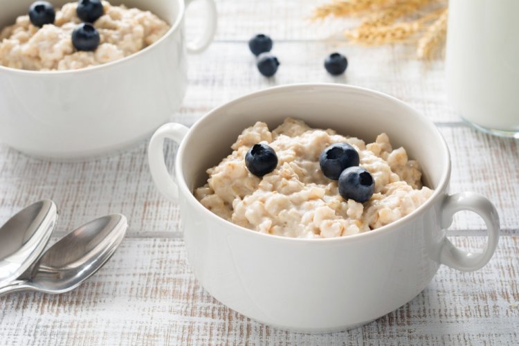 Gachas de avena con leche de cabra