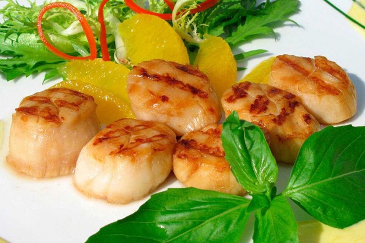 Pan-Seared Scallops