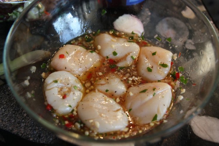 Marinated Scallops