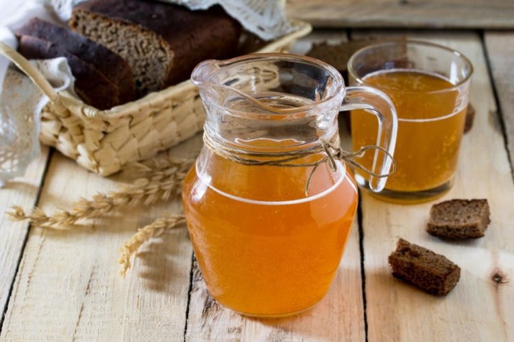 Homemade Rye Bread Kvass with Spices