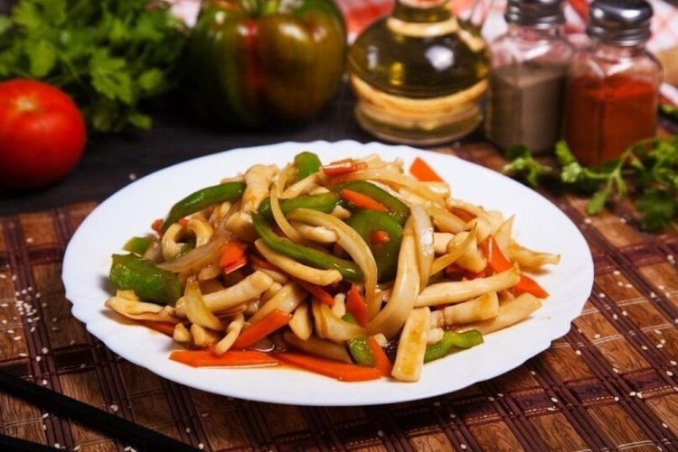 Calamari in Oyster Sauce