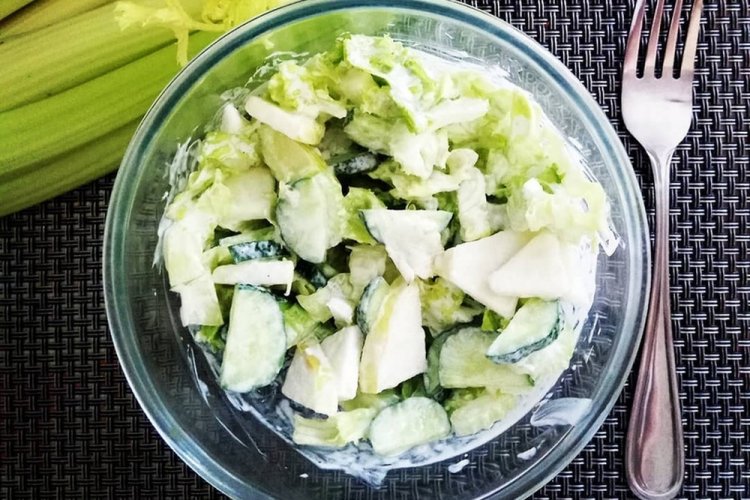 Cottage Cheese, Cucumber, and Celery Salad