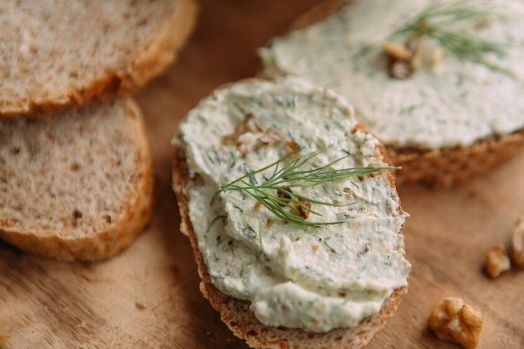 Untable de nueces para sándwiches