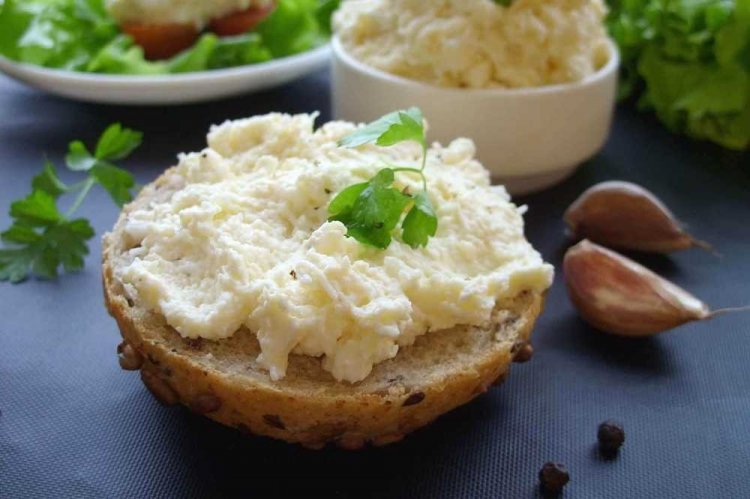 Untable de queso fundido