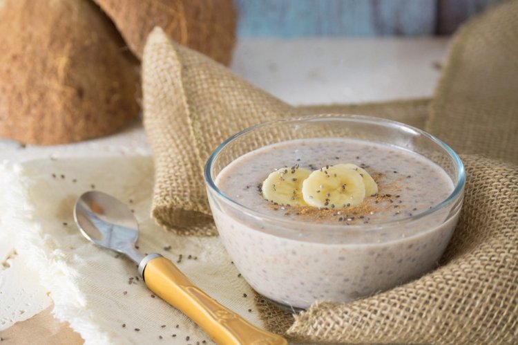 Pudín de chía con plátano y leche