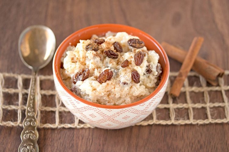 Avena con pasas en olla de cocción lenta