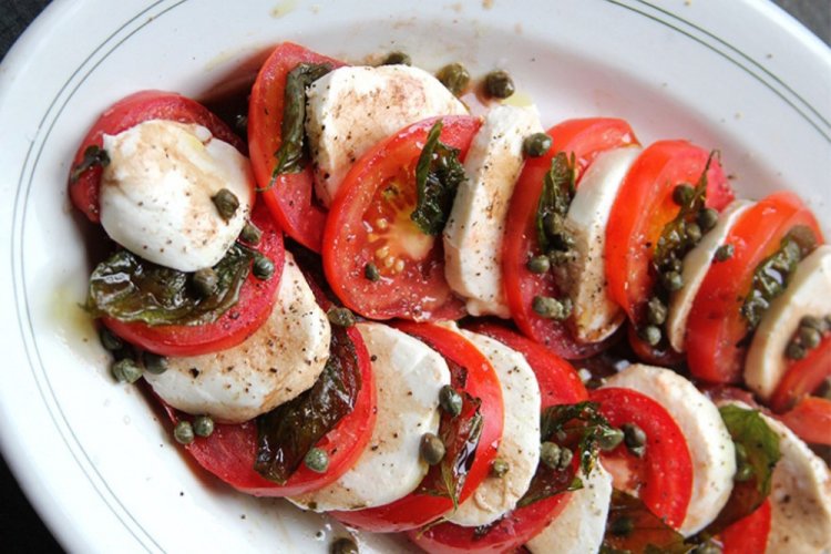 Caprese Salad with Capers and Sun-Dried Tomatoes
