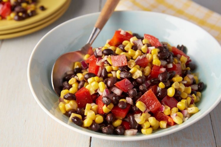 Salad with Olives, Beans, and Corn