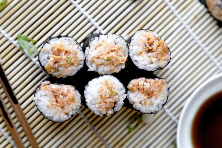 Filling with Canned Tuna for Rolls