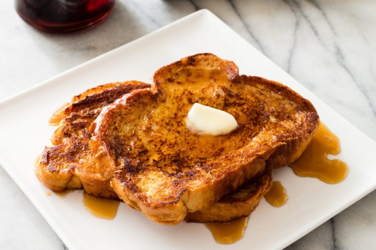 French Toast with Egg and Honey