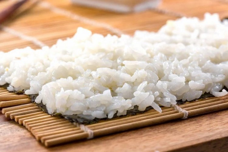 Rice for Sushi and Rolls in a Multicooker