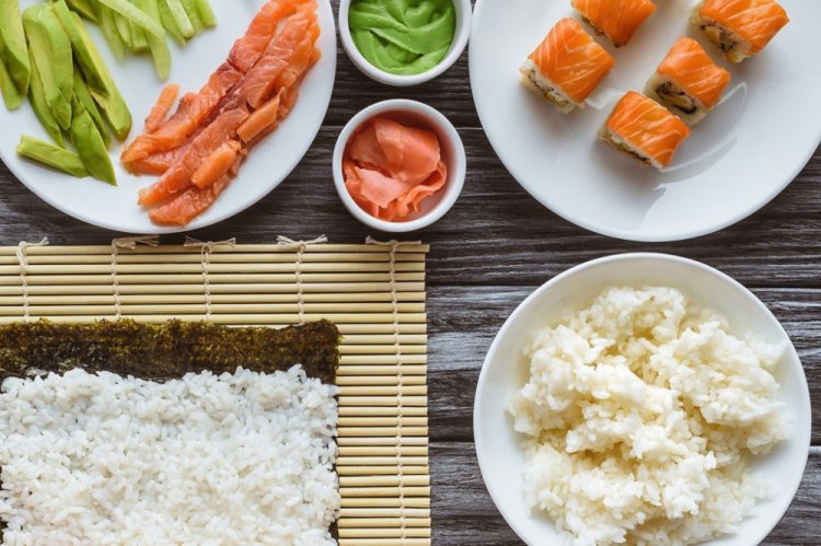 Rice for Sushi and Rolls with Apple Cider Vinegar