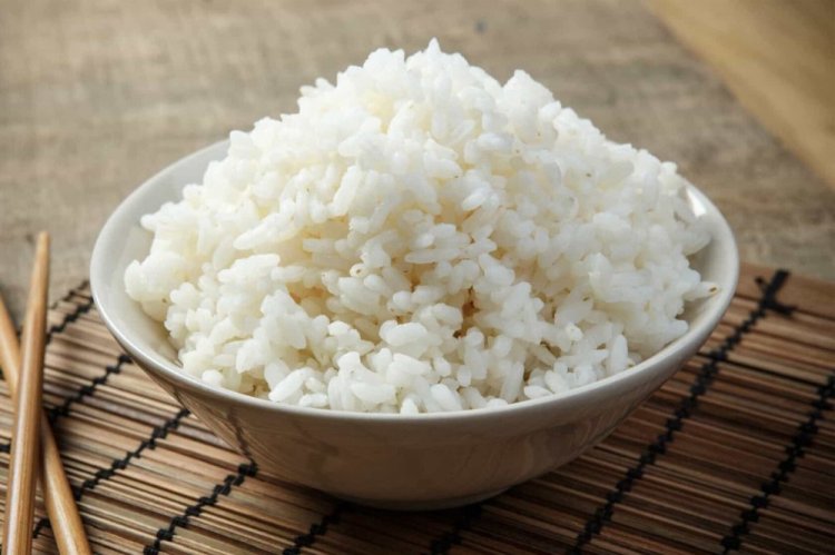 Rice for Sushi and Rolls with Plum Vinegar and Mirin