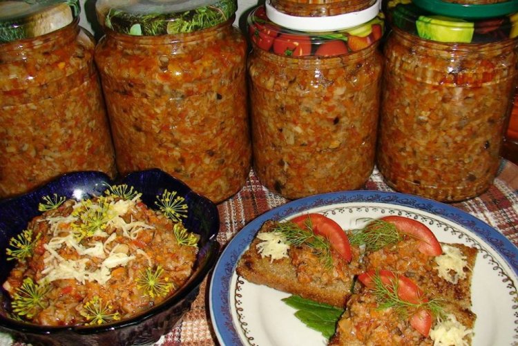 Caviar de Lactarius Resimus con tomates para el invierno