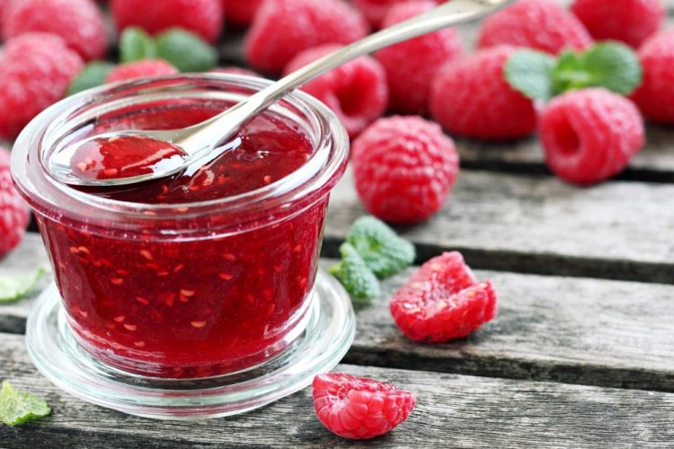 Berry Jam in a Bread Machine