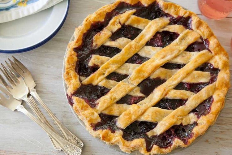 Layered Berry Pie