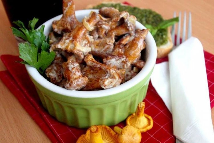 Fried Chanterelles in Butter for Winter