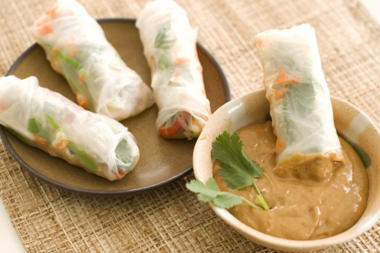 Rolls with Tofu and Napa Cabbage