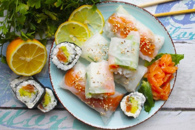 Salmon and Rice Rolls in Rice Paper