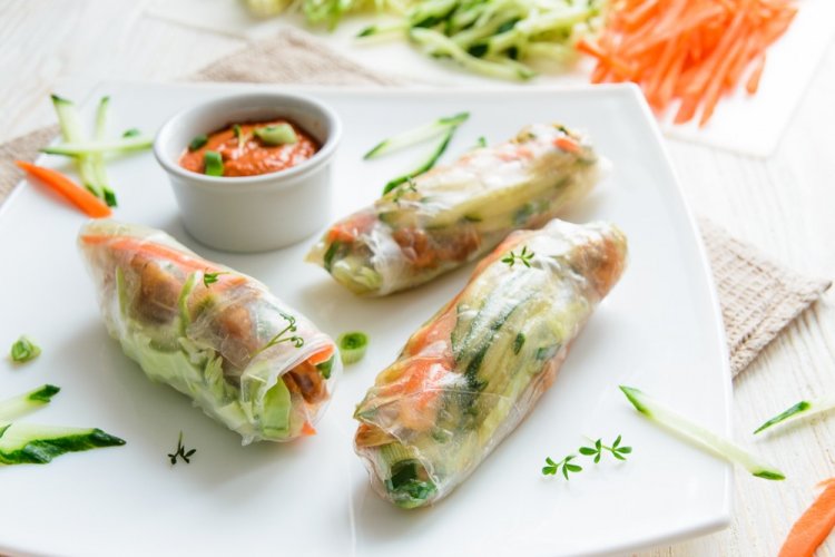 Vegetable Spring Rolls with Cabbage