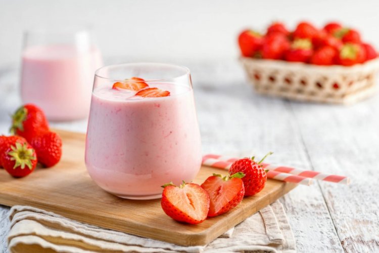 Smoothie de fresa con leche condensada