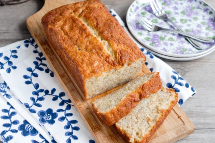 Banana Coconut Flour Cake