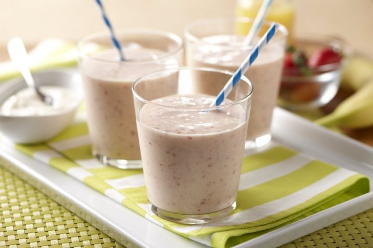 Kefir Smoothie with Bran