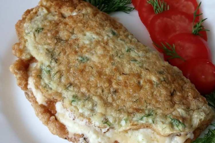Oatmeal Pancake with Herbs and Suluguni Cheese