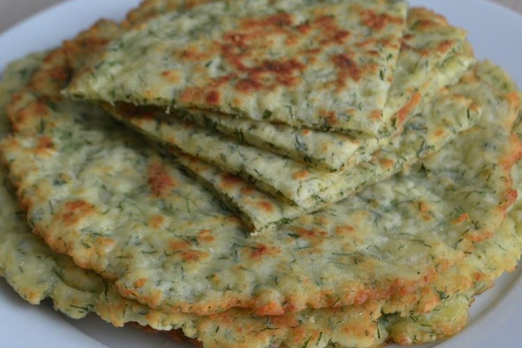 Oat Pancake with Cottage Cheese and Herbs