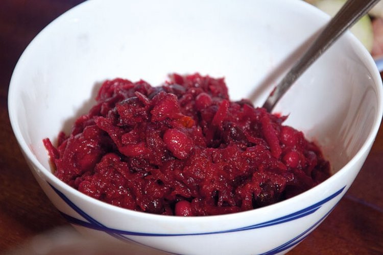 Remolacha estofada con frijoles
