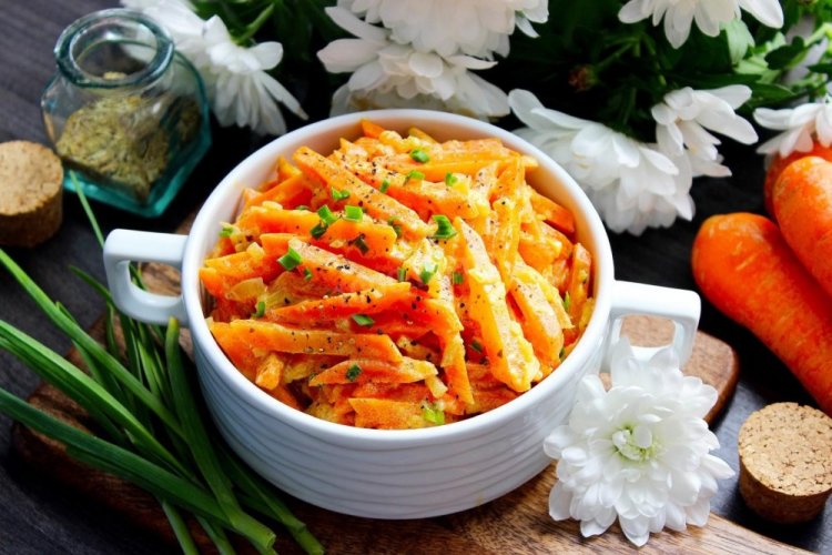 Carrots in Sour Cream