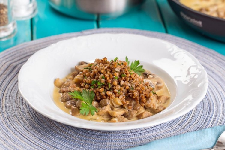 Buckwheat with Sour Cream