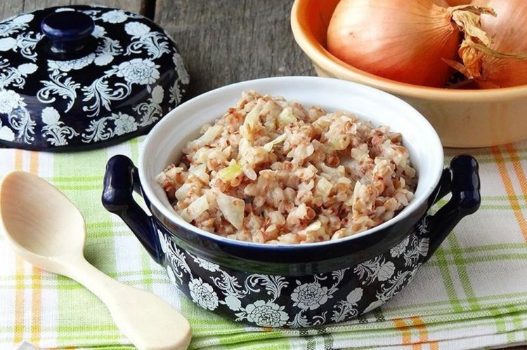 Buckwheat with Onions