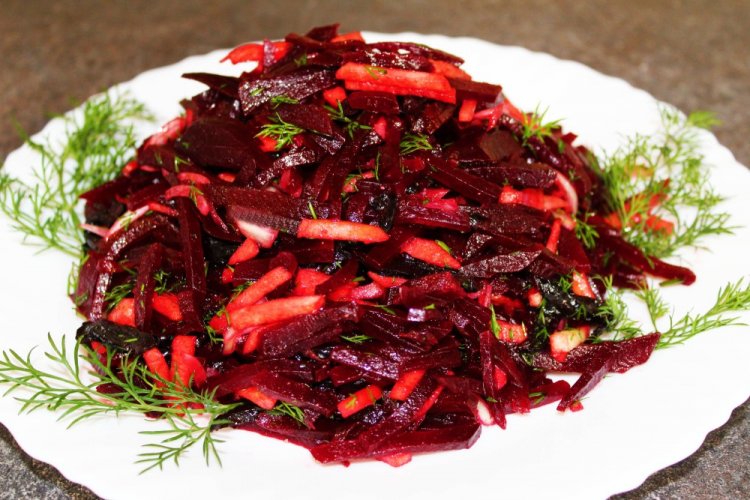 Beet and Celery Salad with Ginger