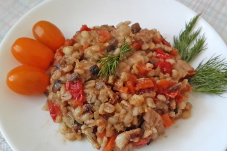 Pearl Barley with Bell Pepper