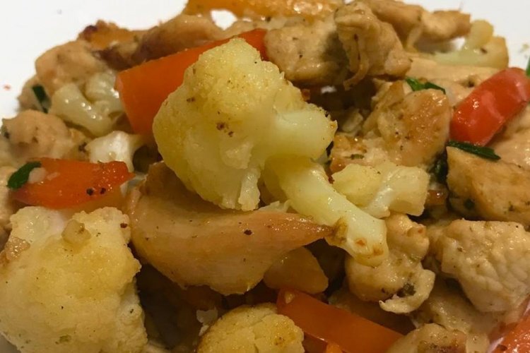 Stewed Turkey with Cauliflower