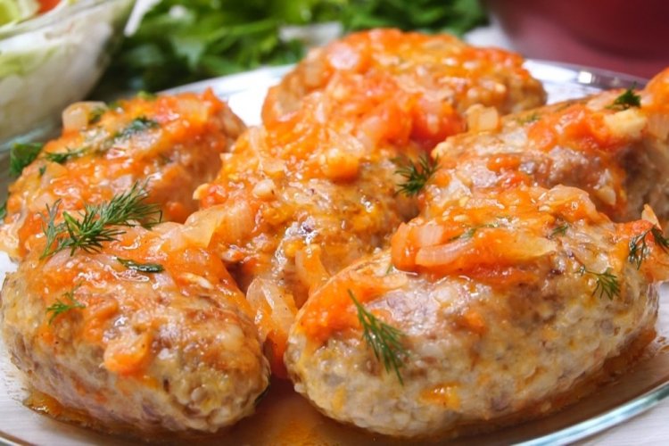 Grechaniki con salsa