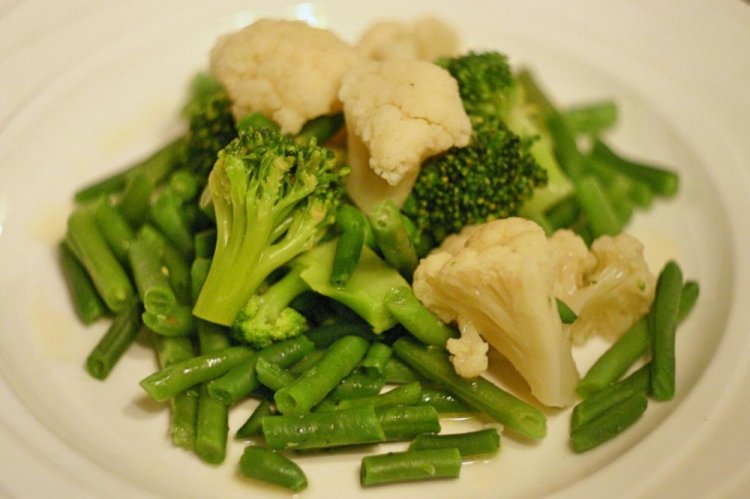 Cauliflower, Broccoli, and Green Bean Salad