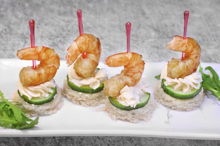 Mozzarella and Shrimp Canapés