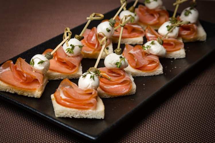 Bread and Mozzarella Canapés