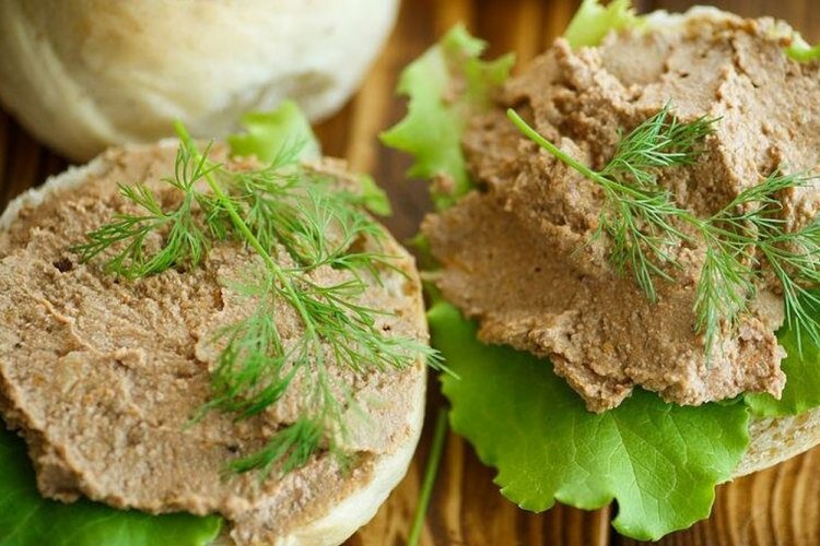 Pork Liver Pâté with Meat